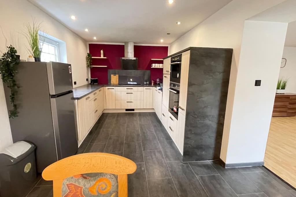 Shine Apartment Schwarzenfeld Екстер'єр фото